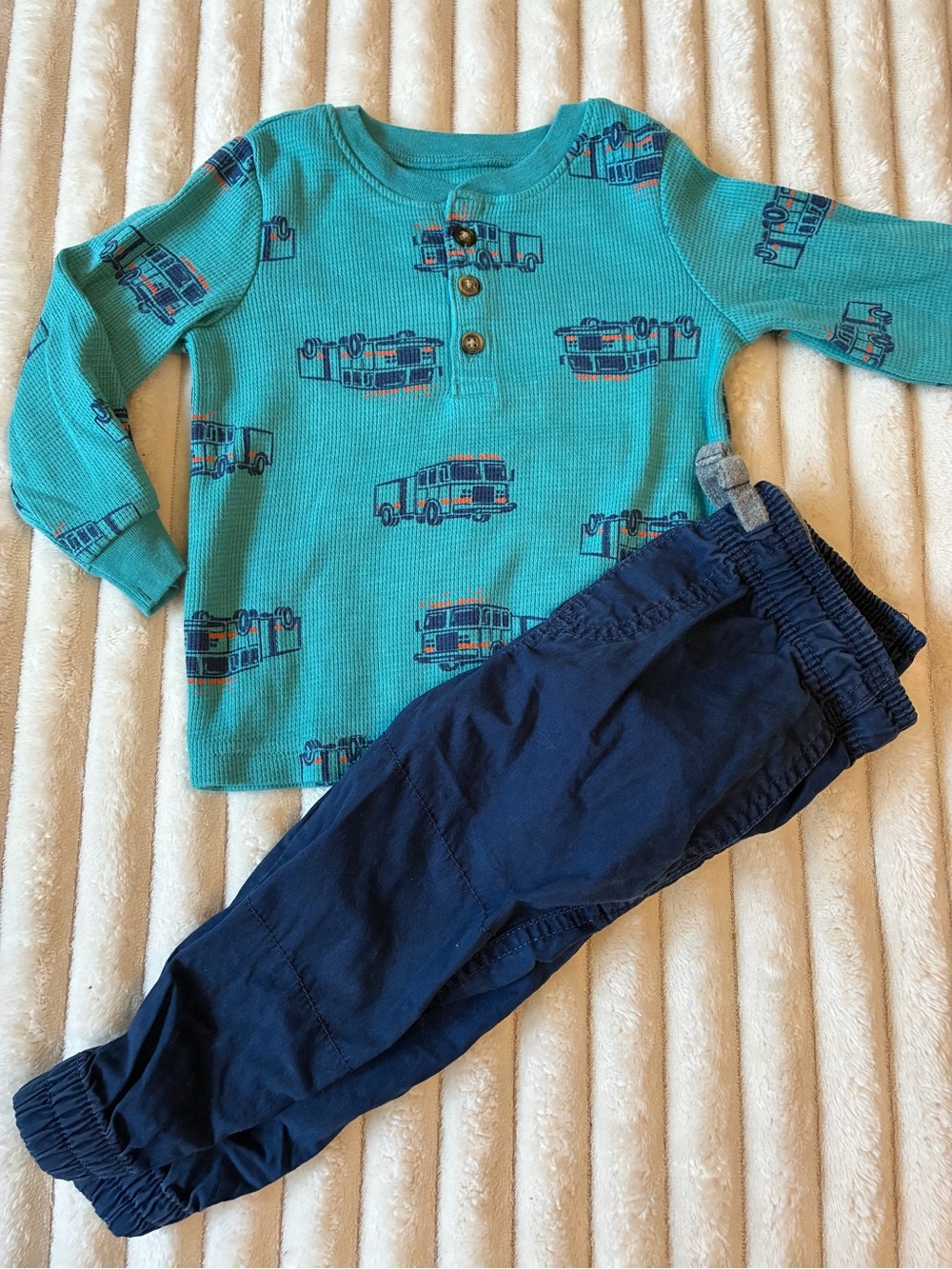 Carter’s 12M Fire Truck Outfit Set Thermal Shirt Navy Joggers Toddler - Picture 2 of 8